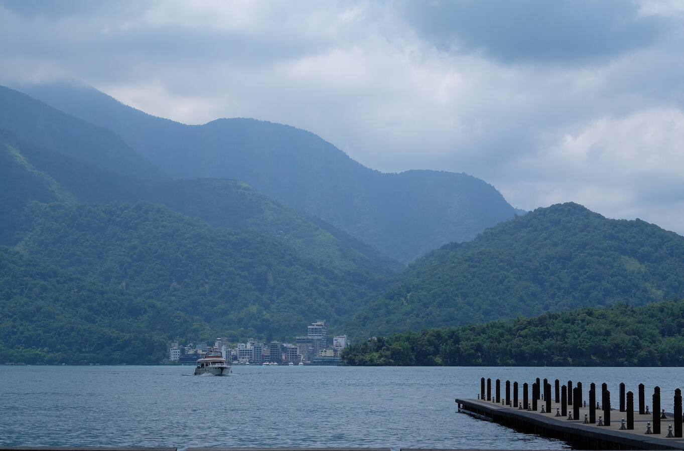 Sun Moon Lake 1